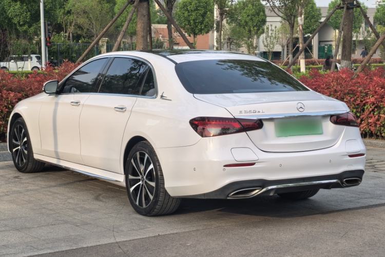 Used Mercedes-Benz E-Class New Energy 2022 Restyled E 350 e L Plug-in Hybrid Sports Sedan Exterior 5