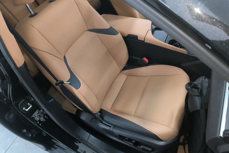 Used Lexus ES 2022 300h Excellence Edition