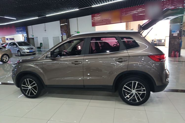 Used Bestune X40 2017 1.6L Automatic Luxury Model
