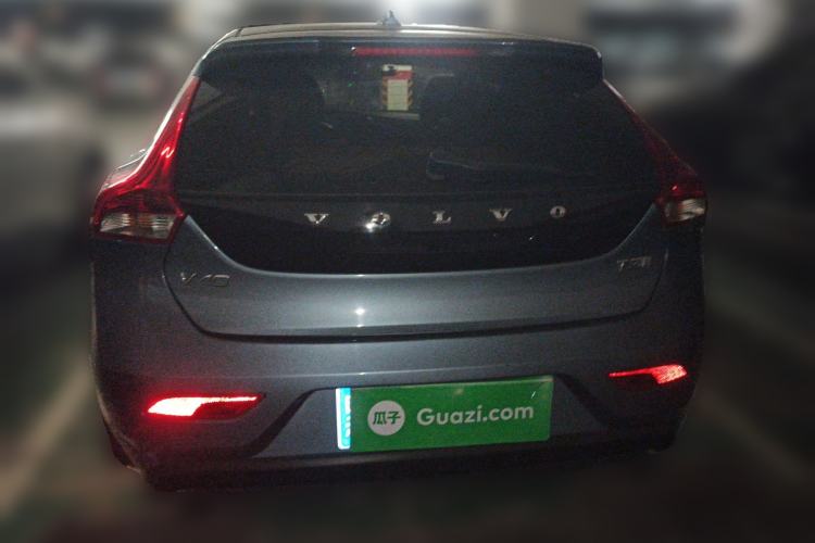 Used Volvo V40 2018 T3 Zhiya Edition
