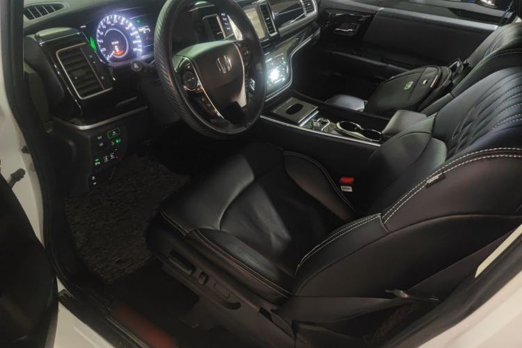 Used Honda Elysion 2019 2.0L Hybrid Comfort Edition
