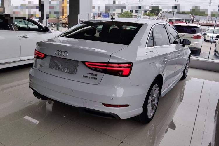 Used Audi A3 2020 Limousine 35 TFSI Fashion Edition China VI Emission Standard