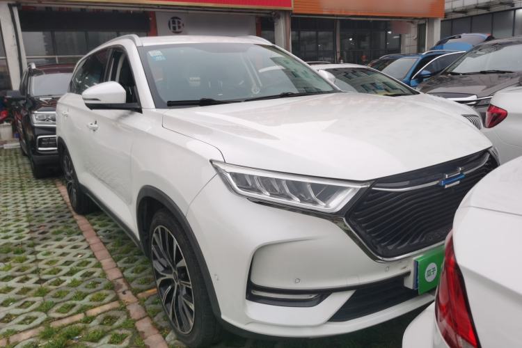Used CHANGAN OSHAN X7 2021 1.5T Space Freedom Edition with Automatic Parking and Facial Recognition
