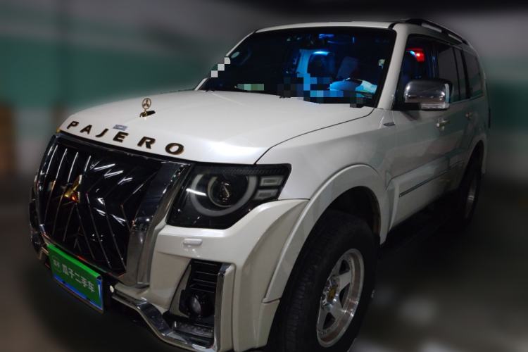 Used Mitsubishi Pajero 2018 3.0L Automatic Comfort Edition