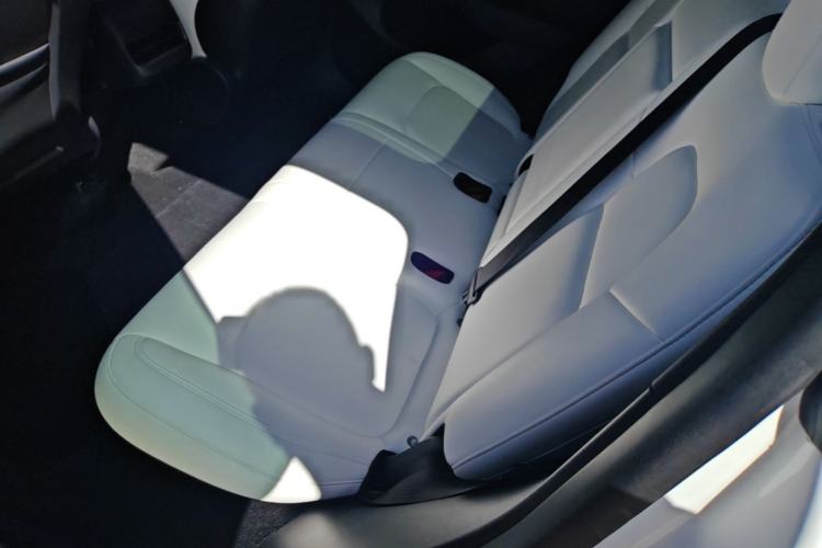 Used Tesla Model Y 2022 Long-Range All-Wheel-Drive Version