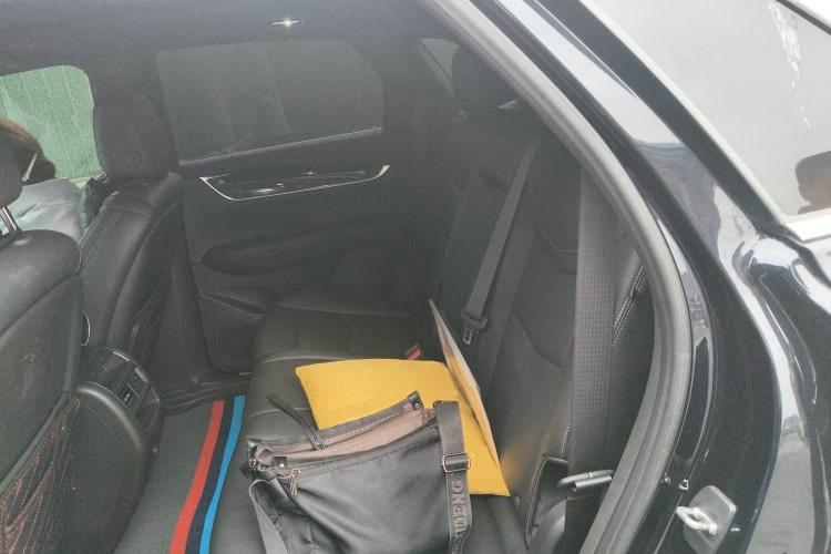 Used Cadillac XT5 2022 2.0T Two-Wheel Drive Luxury Version
