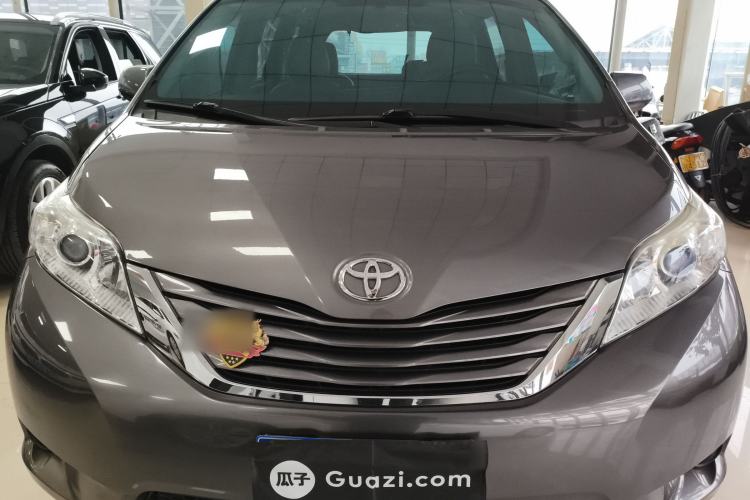 Used Toyota Sienna (Parallel Import) 2015 3.5L Two-Wheel Drive L Version—U.S. Specification
