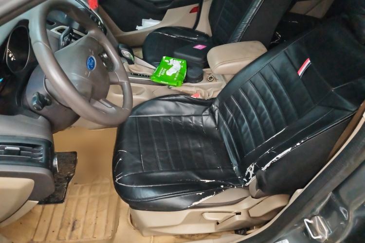 Used Ford Focus 2012 Sedan 1.6L Automatic Comfort Model
