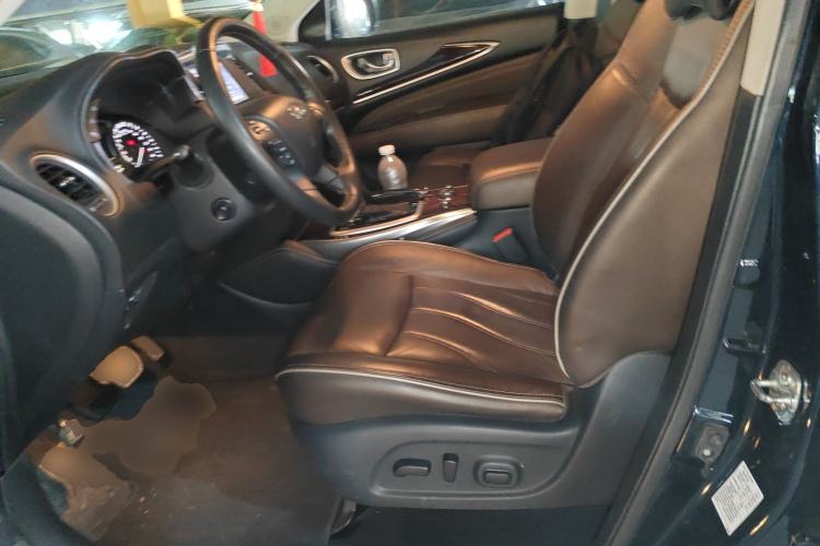 Used Infiniti QX60 2016 2.5 S/C Hybrid Two-Wheel-Drive Excellence Edition China V Standard Left Front Seat