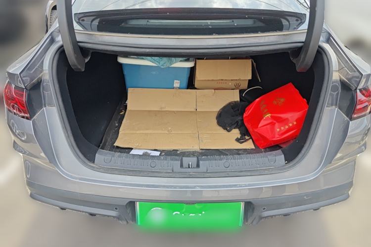 Used BYD Qin L 2024 DM-i 80KM Leading Model Trunk