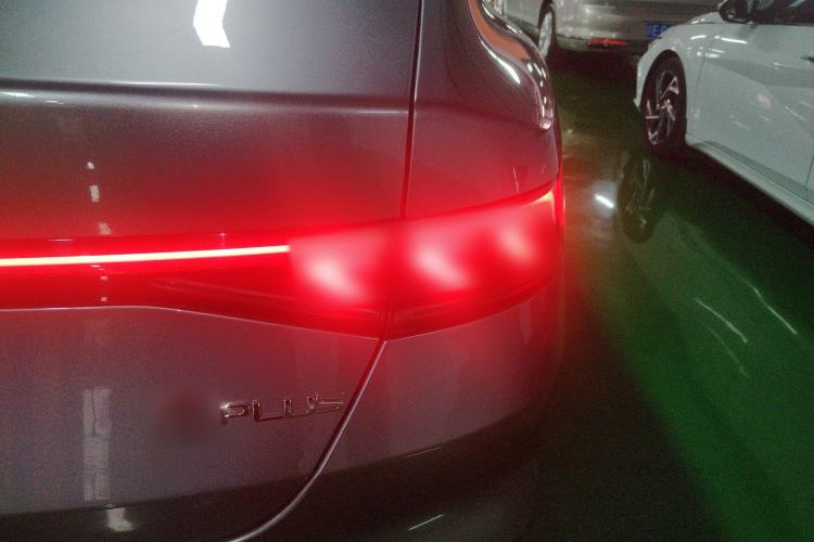 Used BYD Qin PLUS 2023 Champion Edition DM-i 120KM Beyond Model Right Rear Taillight