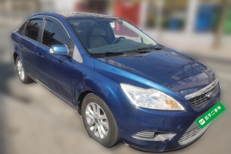Used Ford Focus 2011 Sedan 1.8L Automatic Fashion Edition Front Right 45 Deg