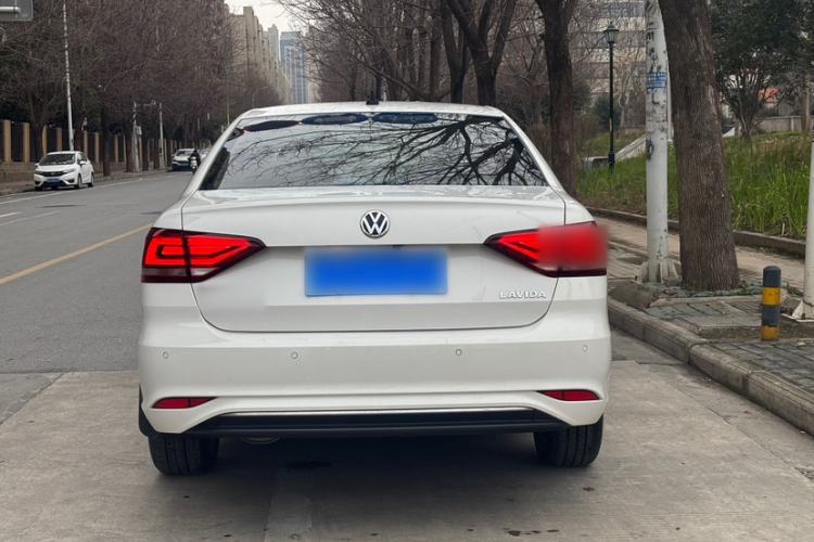 Used Volkswagen Lavida 2019 Lavida Start 1.5L Automatic Comfort Edition China VI Standard Exterior 5