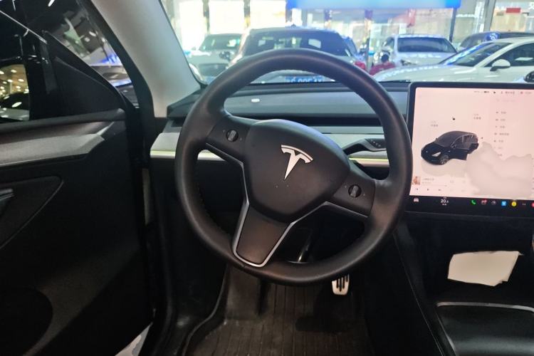 Used Tesla Model Y 2023 Rear-Wheel-Drive Version