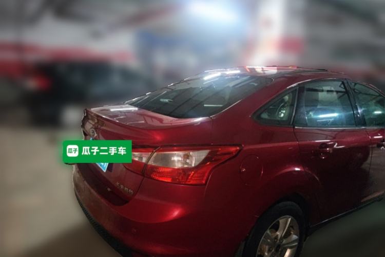 Used Ford Focus 2012 Sedan 1.6L Automatic Fashion Edition