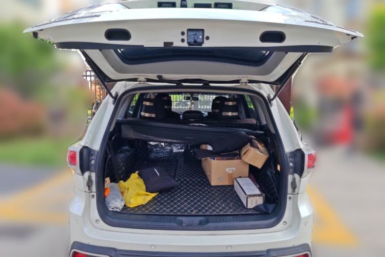 Used Toyota Highlander 2015 2.0T Four-Wheel Drive Luxury Edition 7-Seater
