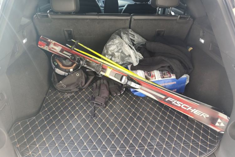 Used Cadillac XT5 2023 2.0T Two-Wheel-Drive Fashion Edition Trunk