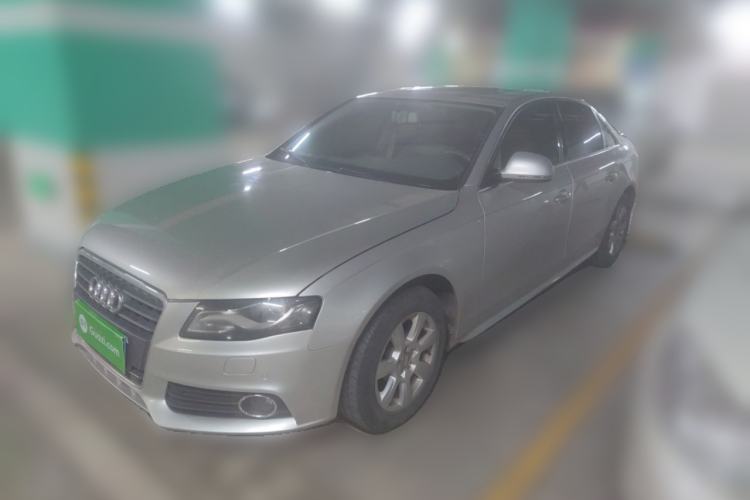 Used Audi A4L 2012 2.0 TFSI automatic Comfort trim level