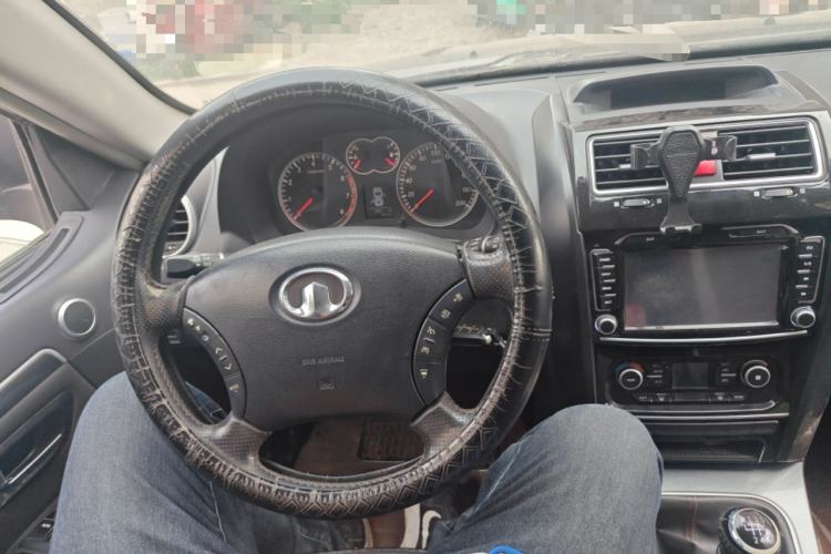 Used Haval H5 Classic 2013 ZhiZun Edition 2.0T Manual Two-Wheel Drive Elite Model