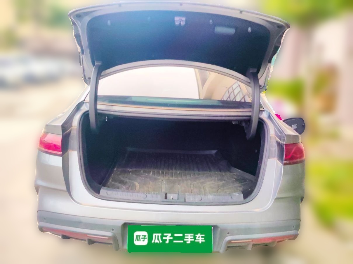 BYD Qin L 2024 DM-i 120KM Leading Model — снимка 19