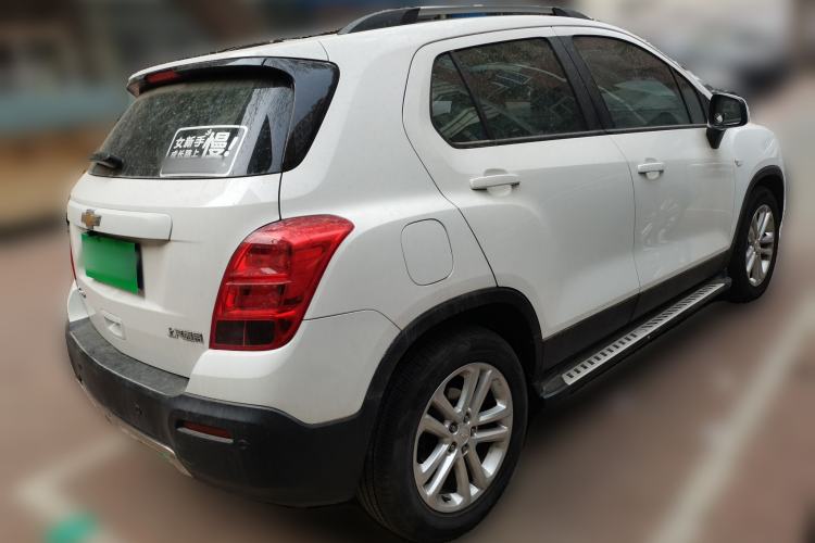 Used Chevrolet Trax 2016 1.4T Automatic Two-Wheel Drive Comfort Version with Sunroof Rear Right 45 Deg