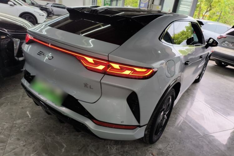 Used BYD Song L EV 2024 550 km Excellence Version
