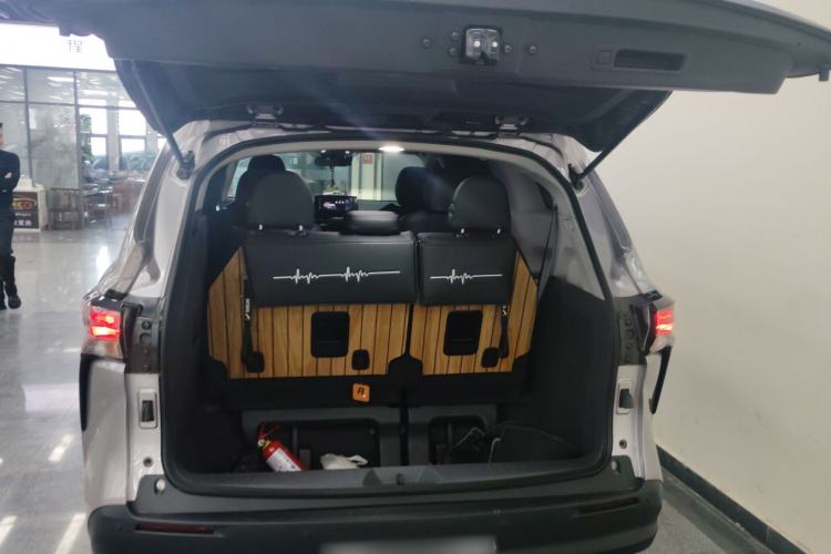 Used Toyota Sienna 2024 2.5L Hybrid Comfort Edition