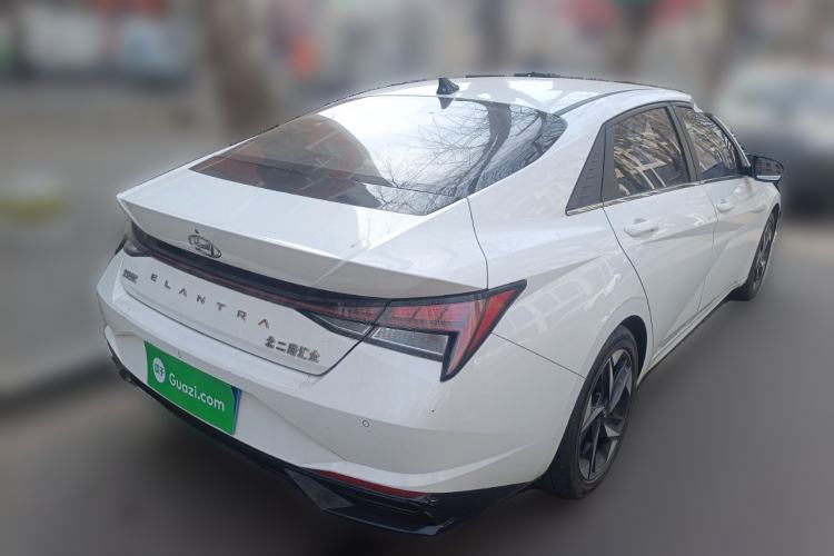 Used Hyundai Elantra 2021 1.5L CVT LUX Prestige Edition