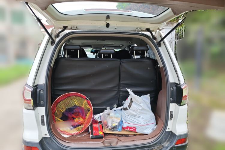 Used FORTHING SX6 2016 1.6L CVT Luxury Model Trunk