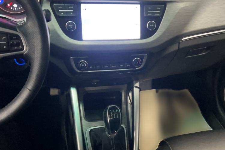 Used Geely Auto Vision X3 2017 1.5L Manual Elite Model Audio And AC Panel