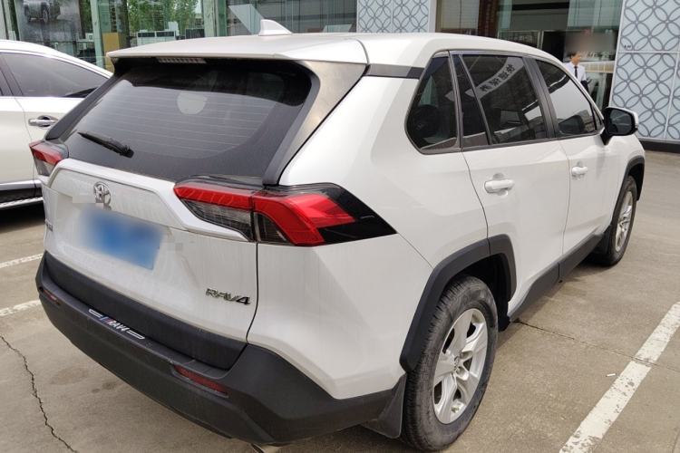 Used Toyota RAV4 2022 2.0L CVT Two-Wheel Drive Urban Edition
