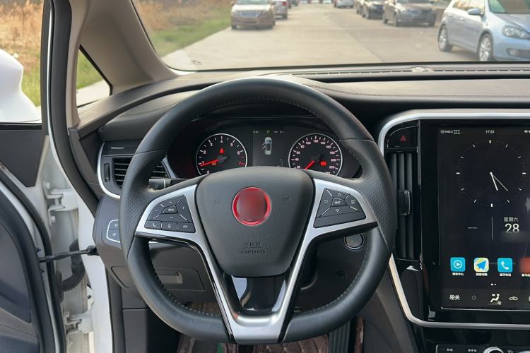 Used BYD Song MAX 2017 1.5T Automatic Smart Connect Elite 7-Seater
