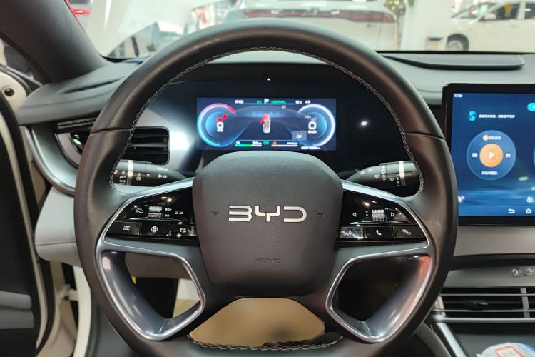 Used BYD Seal 07 DM-i 2025 DM-i 1.5L 70km Elite Model Steering Wheel
