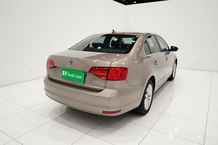 Used Volkswagen Sagitar 2015 1.6L Automatic Comfort Model Exterior 5