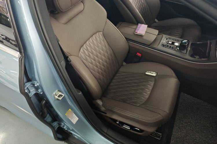 Used BYD Han 2023 DM-i Champion Edition 121KM Prestige Model