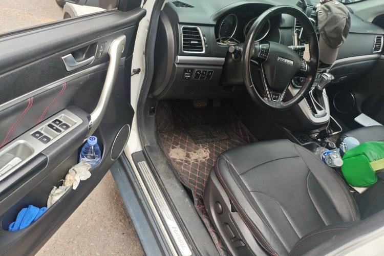 Used Haval H6 2017 Red-Label Sport Edition 1.5T Automatic Two-Wheel Drive Luxury Model Driver Seat