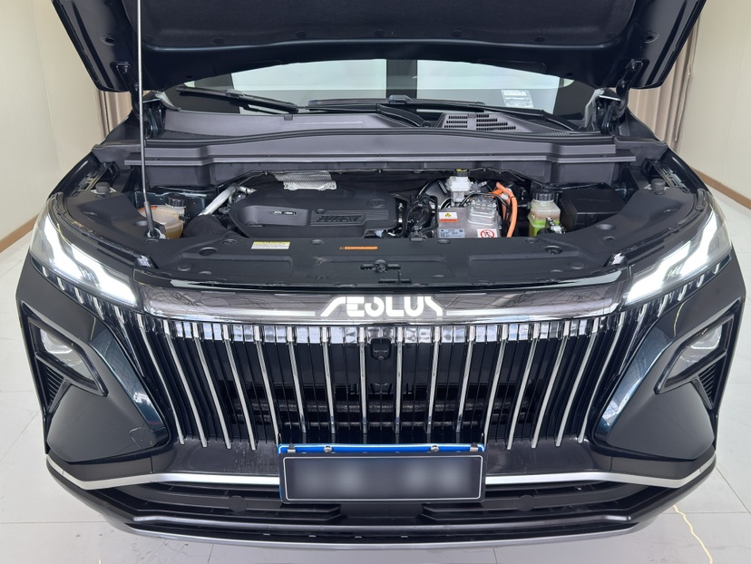 Dongfeng Aeolus Huge 2022 Mach Dual-Motor 1.5T MHD Dare-to-Dream Edition — снимка 19