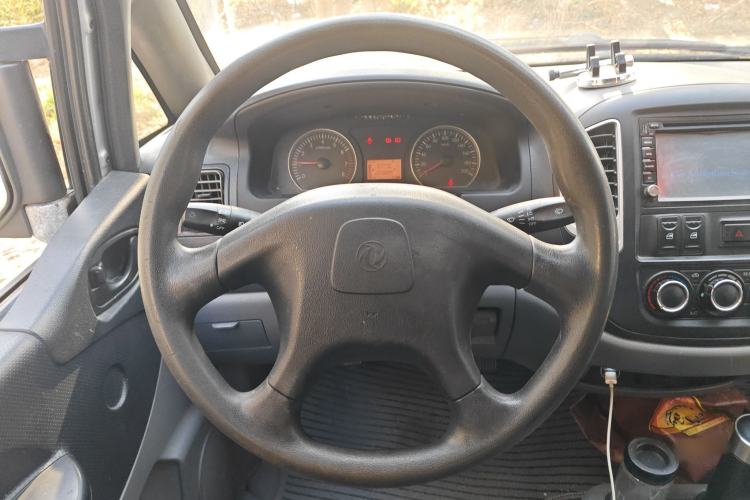 Used FORTHING Lingzhi 2014 V3 1.5L 7-Seater Luxury Model
