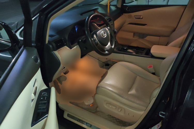 Used Lexus RX Classic 2012 270 Elegant Edition
