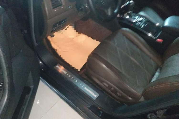 Used Infiniti QX70 2013 3.7L Standard Edition