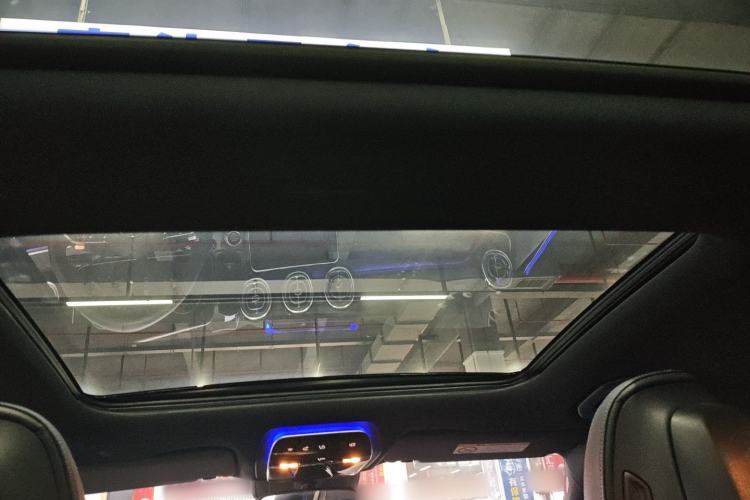 Used Mercedes-Benz C-Class 2023 Second Facelift C 260 L Sport Edition Headliner