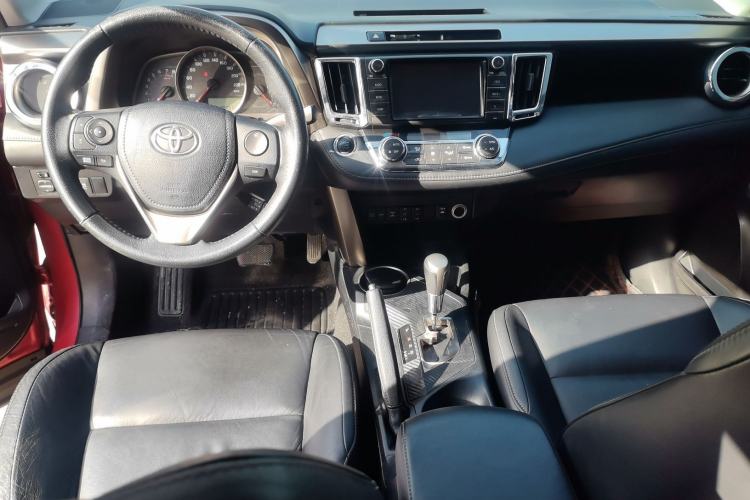 Used Toyota RAV4 2015 2.5L Automatic 4x4 Elite Edition