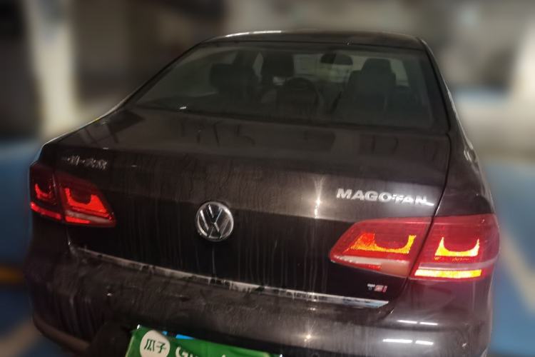 Used Volkswagen Magotan 2015 1.8TSI Advanced Model