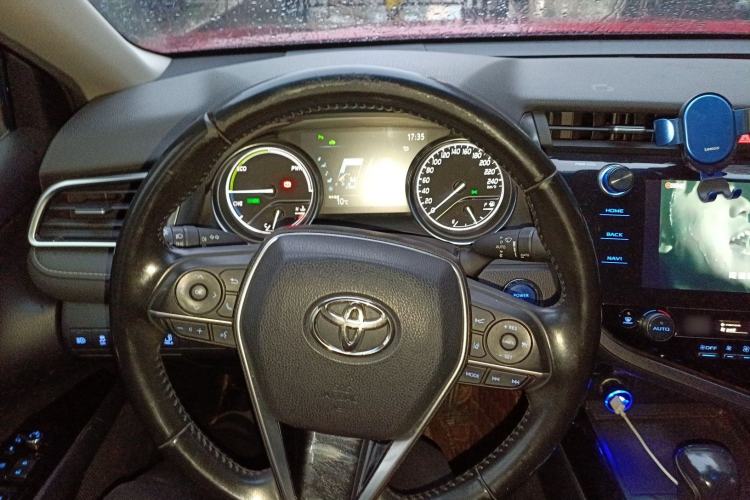 Used Toyota Camry 2019 Dual-Engine 2.5HS FENGSHANG Edition China VI Standard