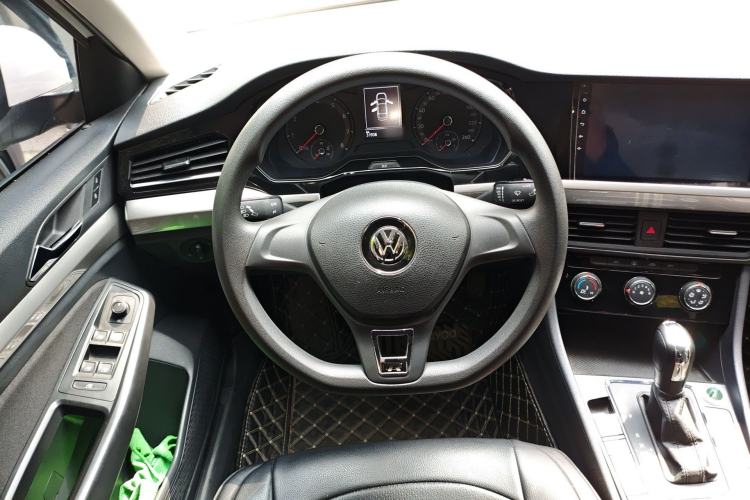 Used Volkswagen Bora 2019 1.5L Automatic Fashion Model