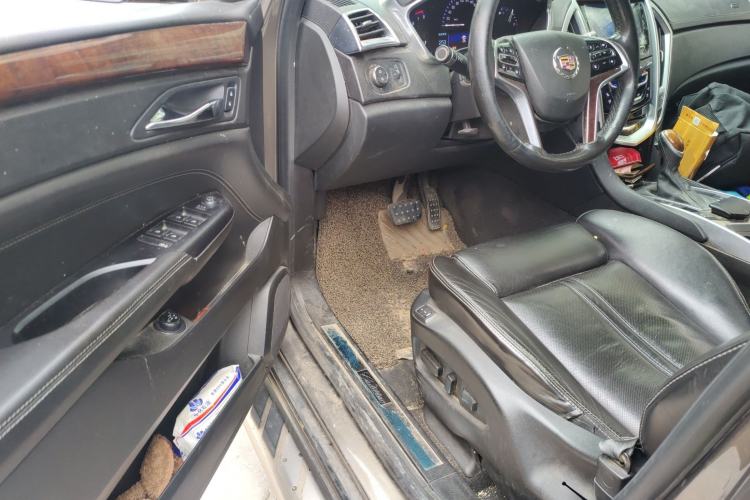 Used Cadillac SRX 2014 3.0L Flagship Model
