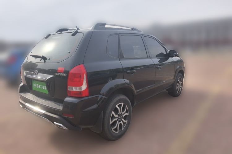 Used Hyundai Tucson 2013 2.0L Manual Two-Wheel Drive Fashion Edition

