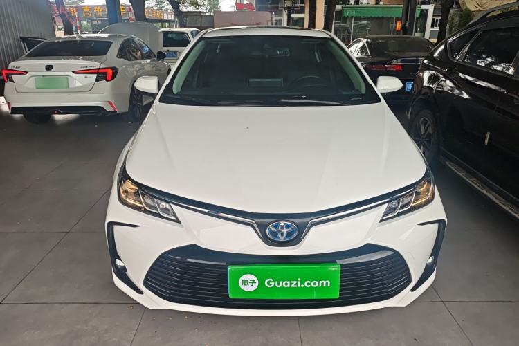 Used Toyota Corolla 2021 Dual-Motor 1.8L E-CVT Elite Edition
