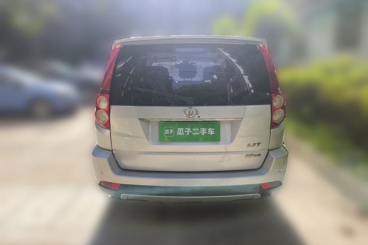 Used Haval H5 Classic 2013 Zhizun Edition 2.0T Manual 4x4 Elite Model
