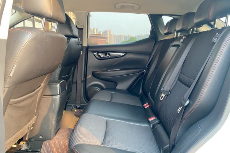 Used Nissan Qashqai 2017 2.0L CVT Smart Enjoyment Version China V Standard Roof